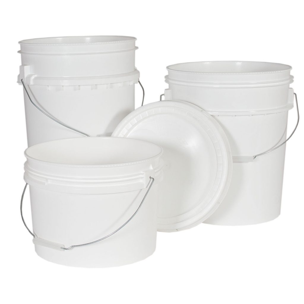 Seau en plastique 5 gal avec couvercle