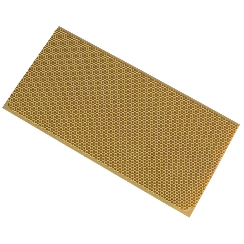Plastic Foundation Rite-Cell 8 1/2'' Yellow Waxed