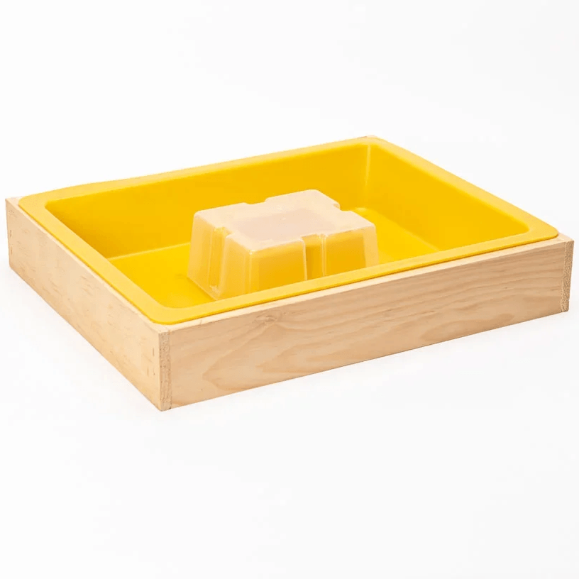 Nourrisseur jaune en plastique 10L